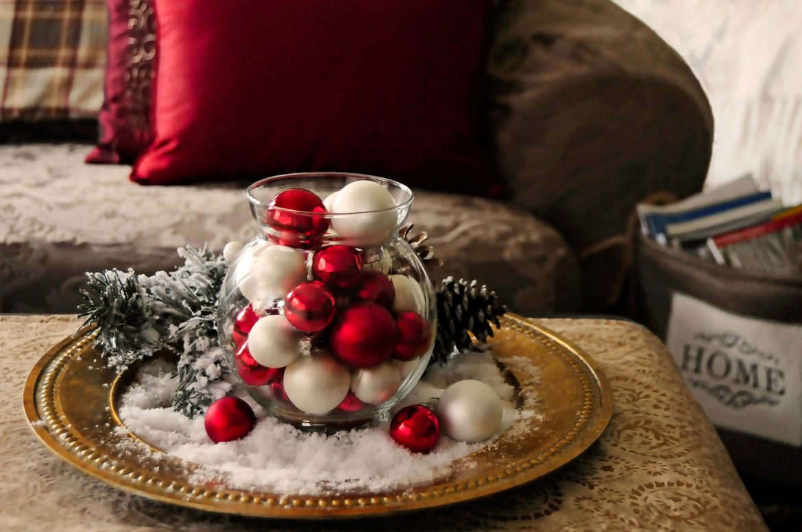 10 ideas económicas para decorar en Navidad